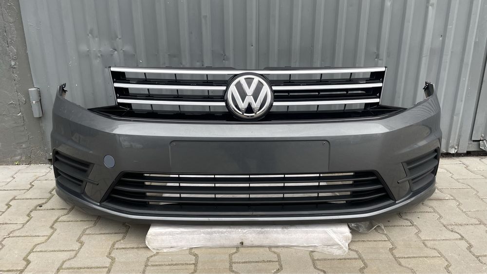 Бампер передній Caddy розборка Каді Туран