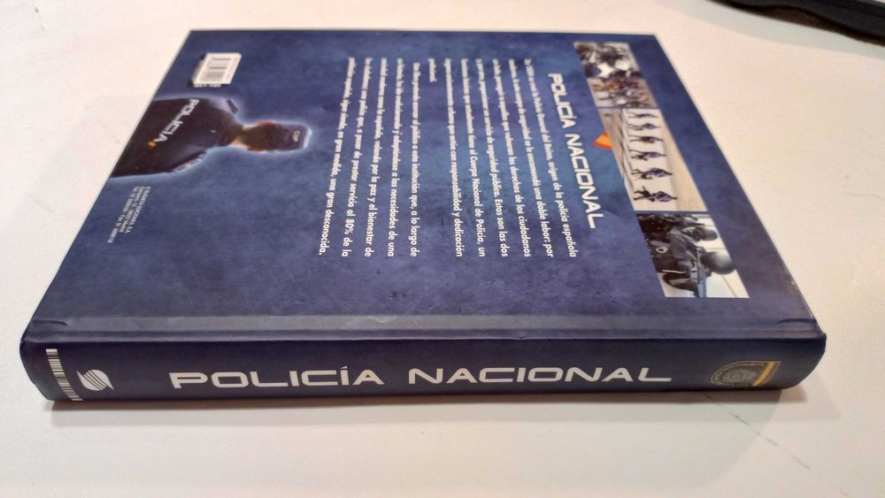 Atlas Ilustrado De La Policia Nacional