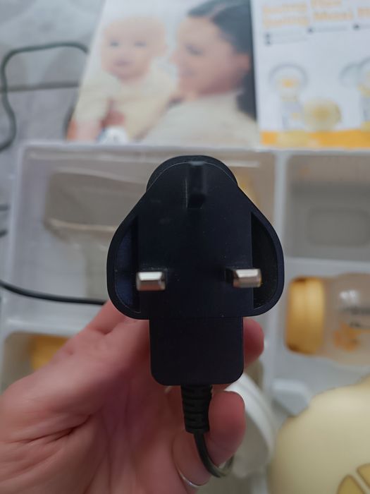 Молоковідсмоктувач medela