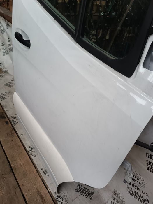 Дверка передня права MB Sprinter W907 W910 Спрінтер Двері передні