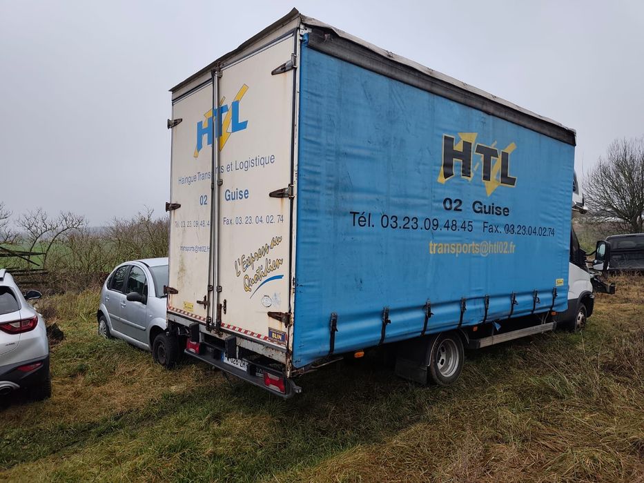 Iveco Daily kontener 2021 rok 3.0 diesel 210km automat na czesci