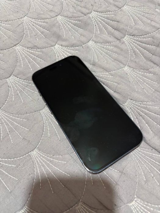 Продам iphone 14 pro