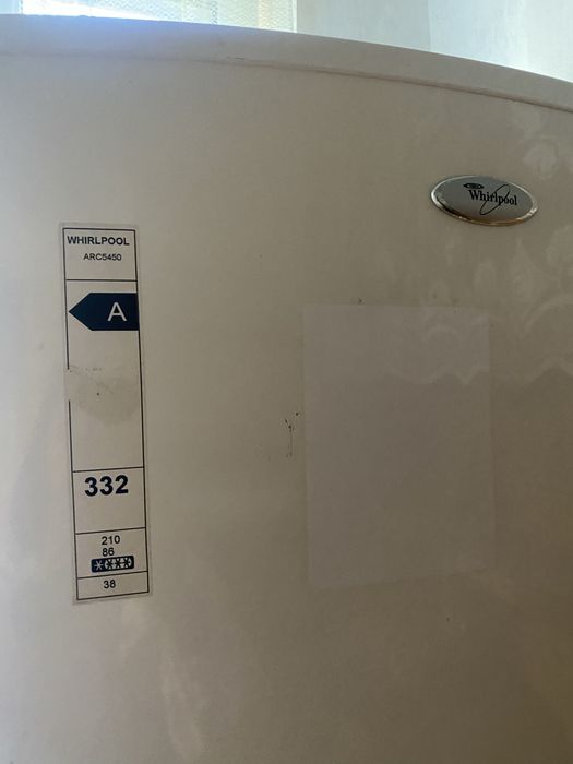 Lodówka Whirlpool ARC 5450 w dobrym stanie