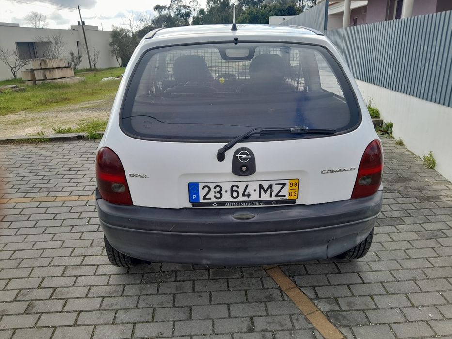 Opel coŕsa 1.7 d comercial 1999