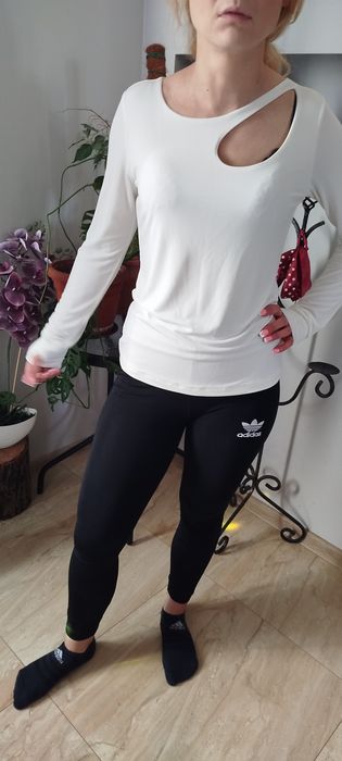 Bluzka z rozcięciem megi l xl