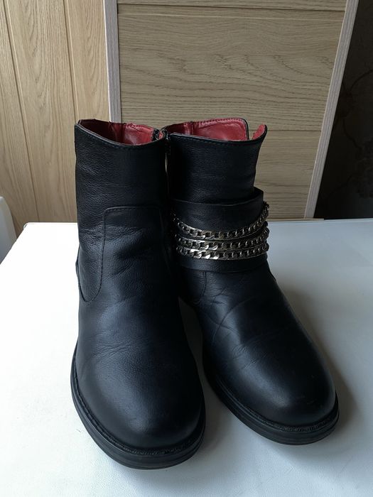 Шкіряні боти/черевики