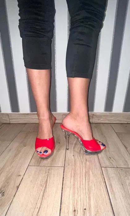 226/ OD RĘKI 36 Klapki sexy czerwone pvc szpilki 35-43 EU obcasy 13 cm