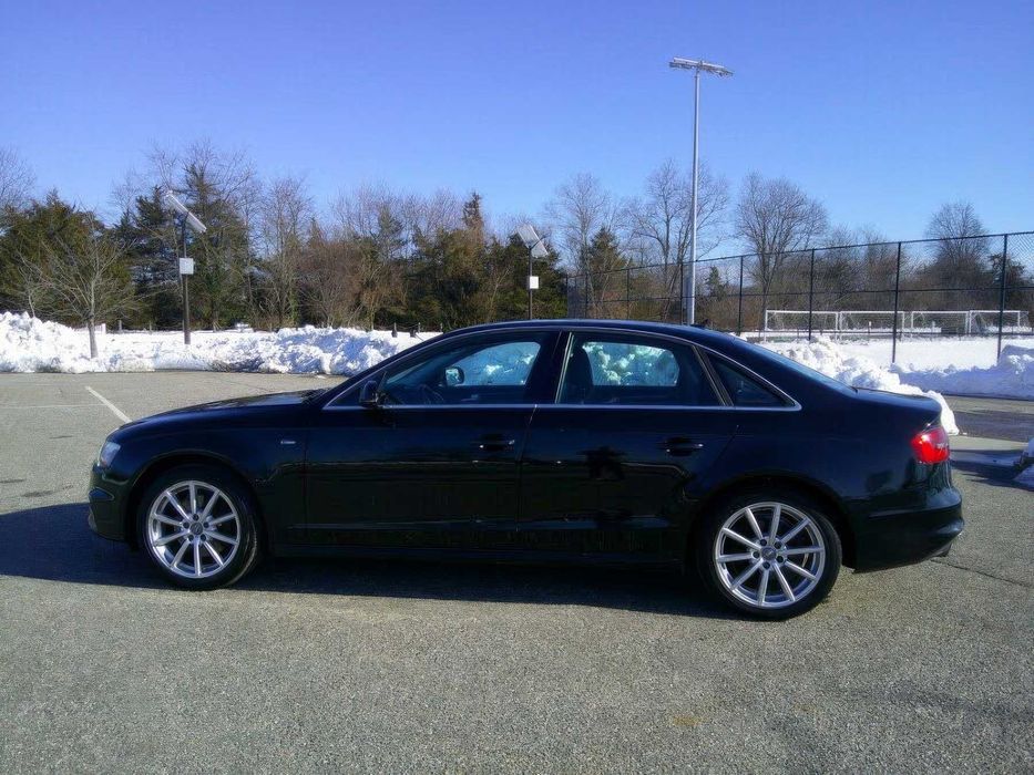 Audi A4 quattro Premium Plus      2015