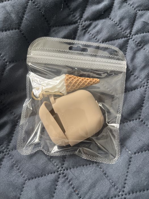 Чохол для навушників AirPods 1,2