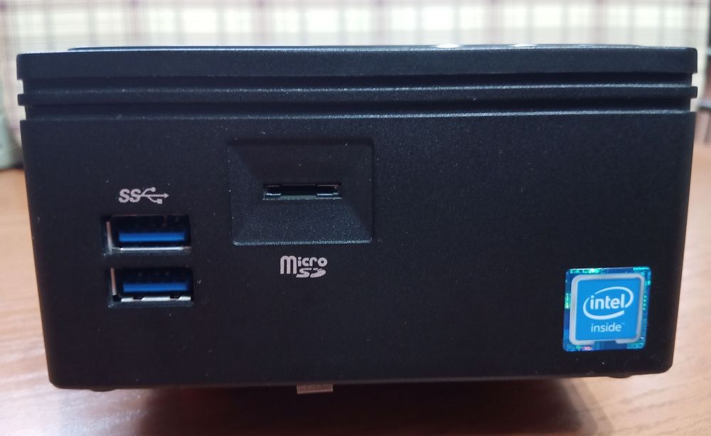 Mini komputer GB-BACE-3160