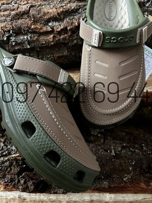Чоловічі Крокси Сабо Crocs Yukon LiteRide Clog Army/Black Crocs Крокси