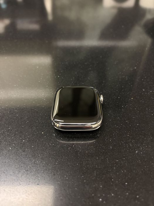 Apple Watch Series 11 Titânio Natural 46mm COMO NOVO