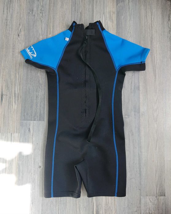 Костюм детский для плаванья 9-10 лет