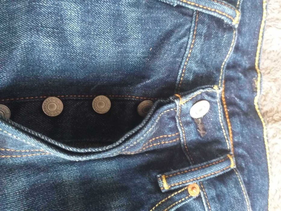 Jeansy Levi's 501  W32