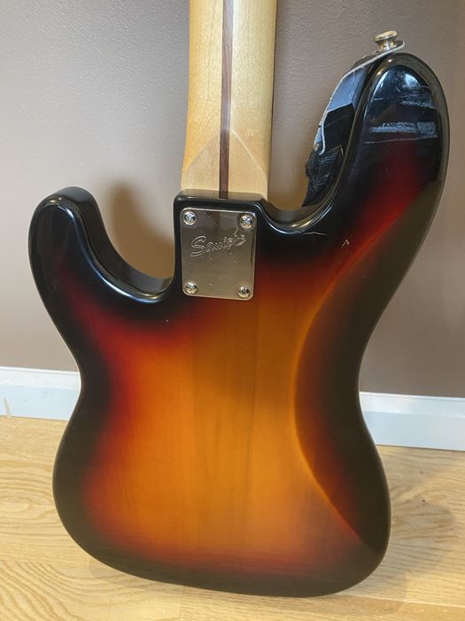 Gitara basowa Fender Squirer Precision Bass