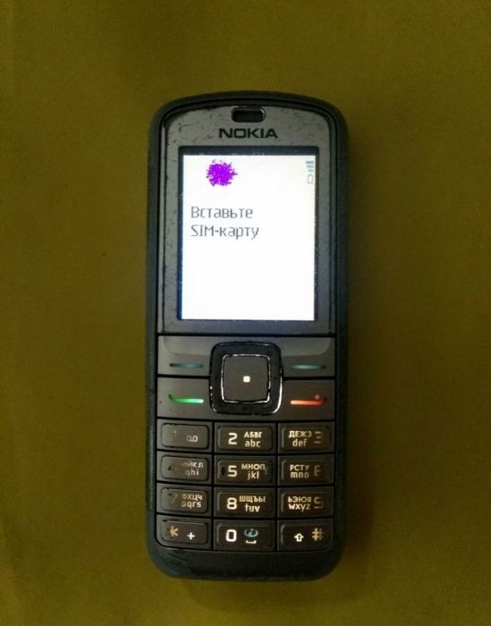 Кнопочний мобільный телефон Nokia 6070 робочий,аккум.норм.Е ДЕФЕКТИ !