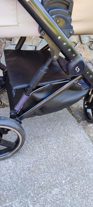 Sprzedam wózek 2 w 1 Skiddoü