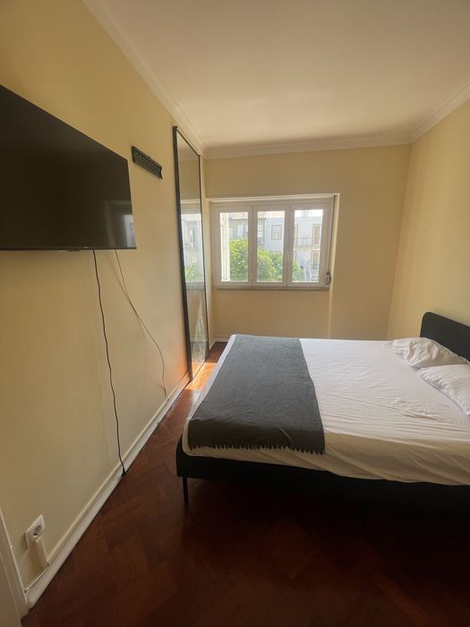 Quarto Confortavel- Almirante Reis