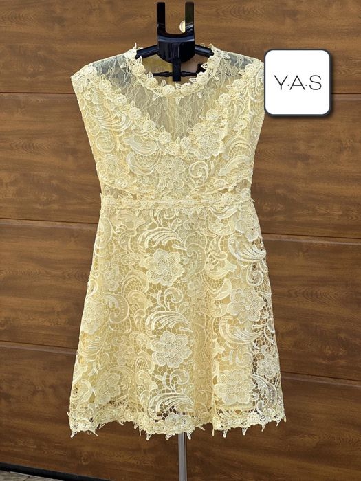 Y.a.s. studio 75 шикарное коктельное  платье лимонное 12/40