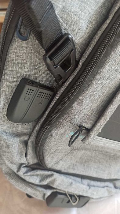 Plecak na laptopa z panelem słonecznym 5W i akumulatorem solarny