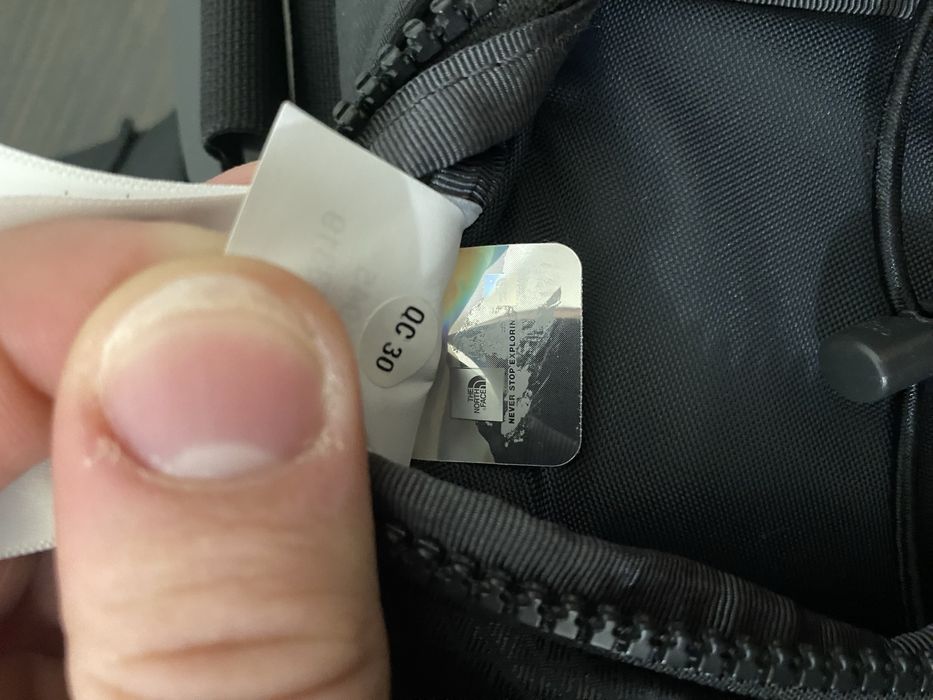 Продам сумку TNF/бананка