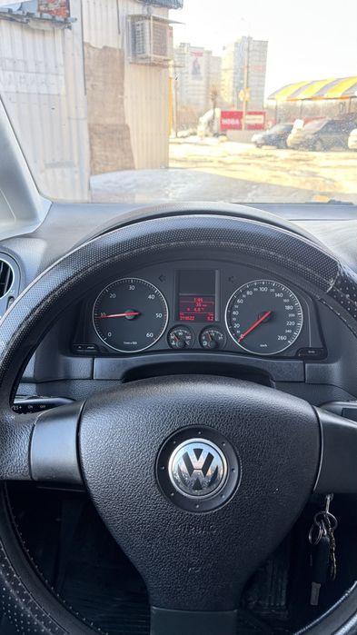 Volkswagen Golf plus 2006 року 1.9 дізель