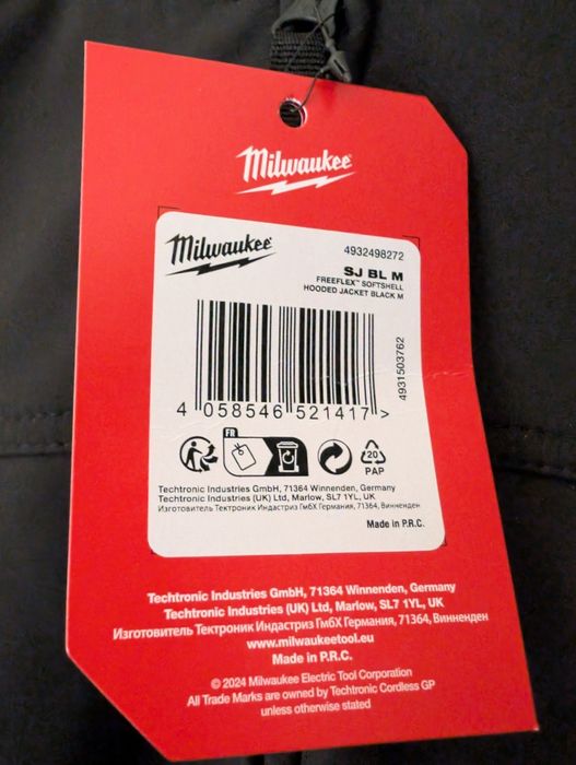 Milwaukee SJ BL M - Kurtka Softshell z kapturem Freeflex, czarna, rozmiar M, 4932498272