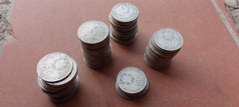 Moedas de 50 escudos