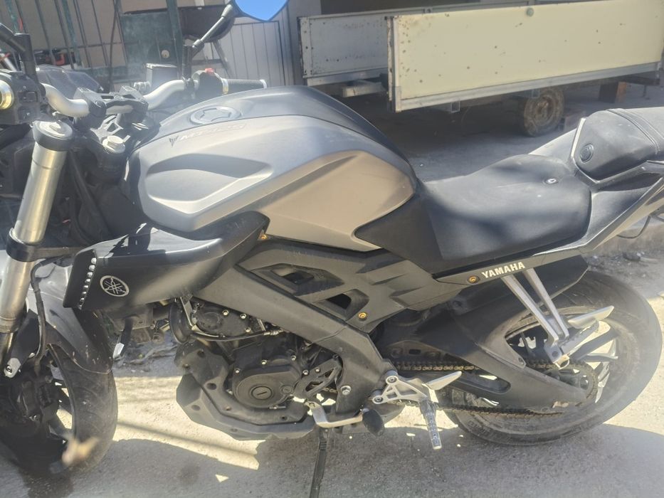 Yamaha mt 125 cc