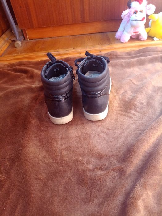 продам женские новые