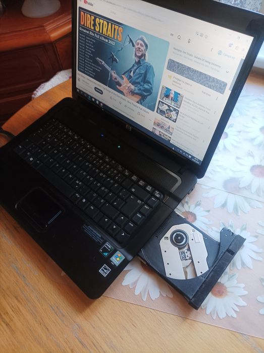 HP 6735 S działa