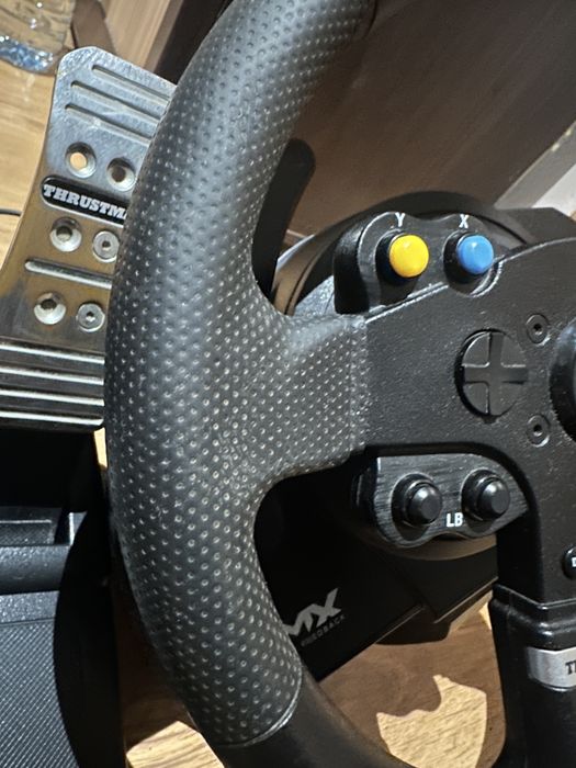 Kierownica Thrustmaster TMX PRO