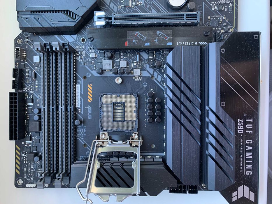 Материнська плата Asus TUF Gaming Z590-Plus Wi-Fi s1200, Intel Z590