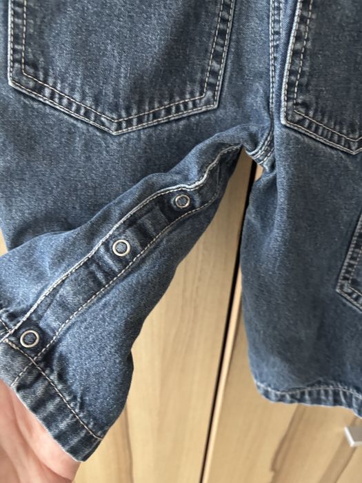 Джинсовий комбінезон 6-9 міс.