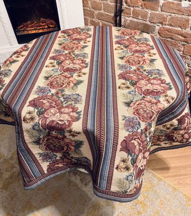 Obrus gobelin, żakard, tkany, rękodzilo