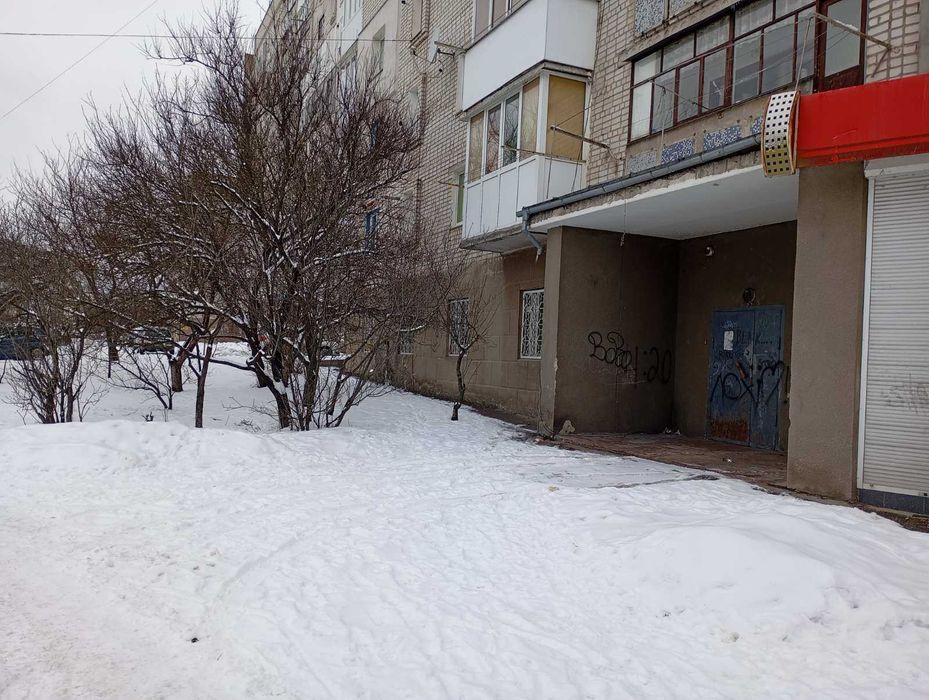 Продається комерційне приміщення