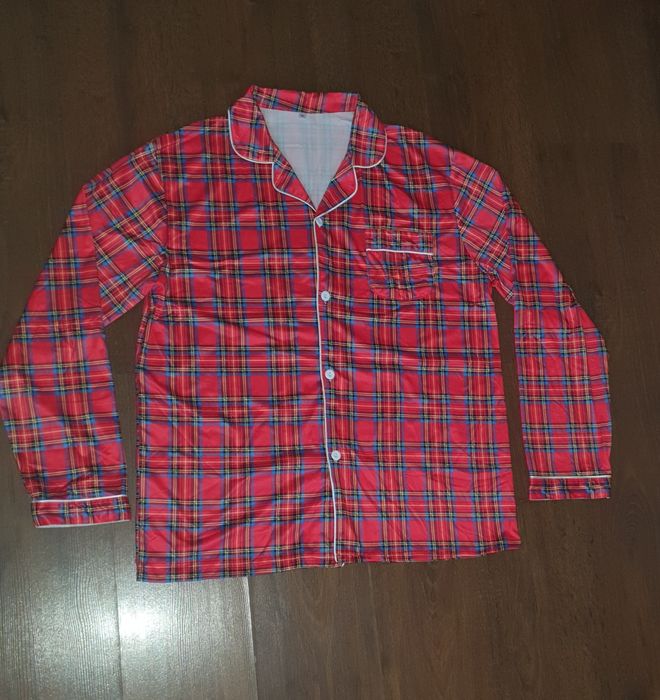 Чоловіча піжама.