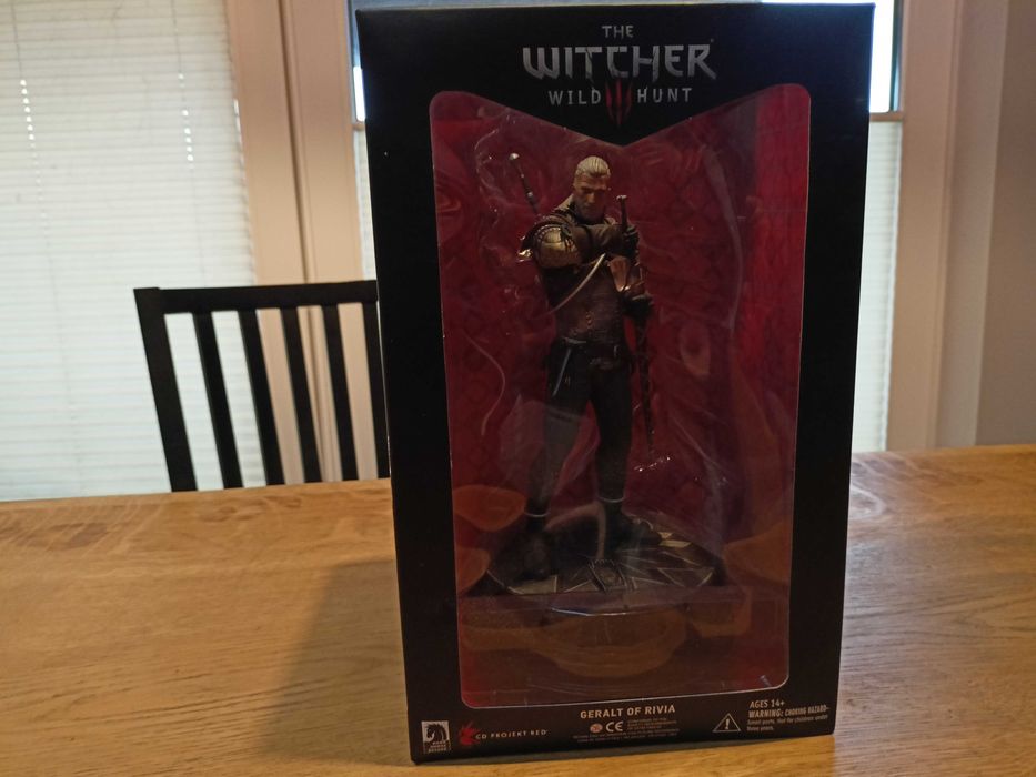 Figurka dark horse Geralt z Rivii seria 1