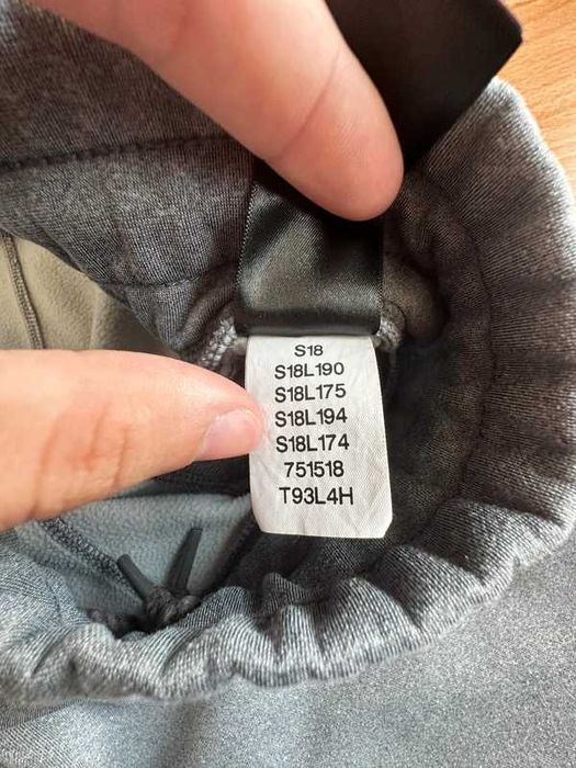 Spodnie The North Face dresowe Logo grey