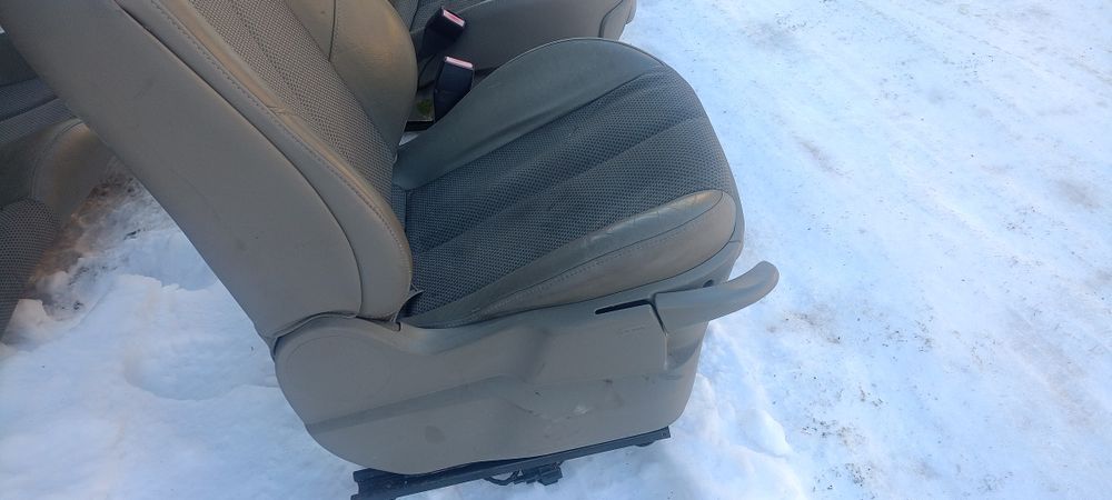 Fotele renault Megane cabrio 2