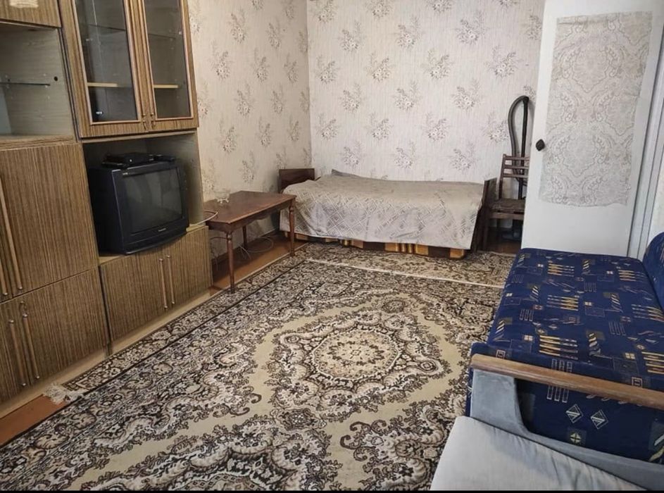 Оренда укомплектованоі простоі квартири