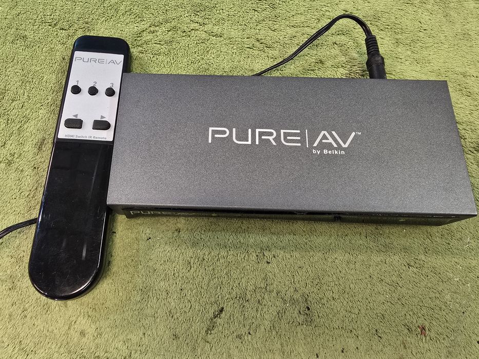 PURE AV BELKIN HDMI interfejs 3 w 1 video switch + pilot.