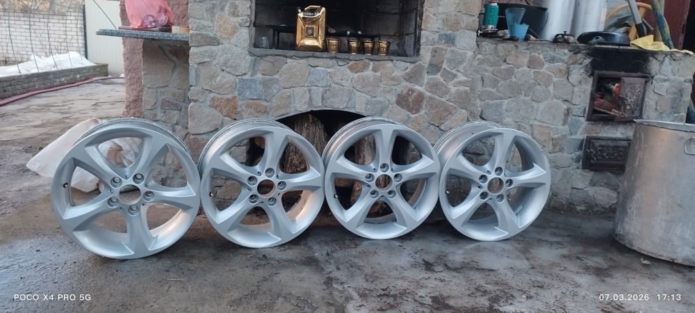 Продам Диски r17