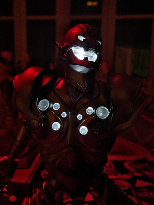 ThreeA Ashley Wood Marvel Ultron 1/6 Scale