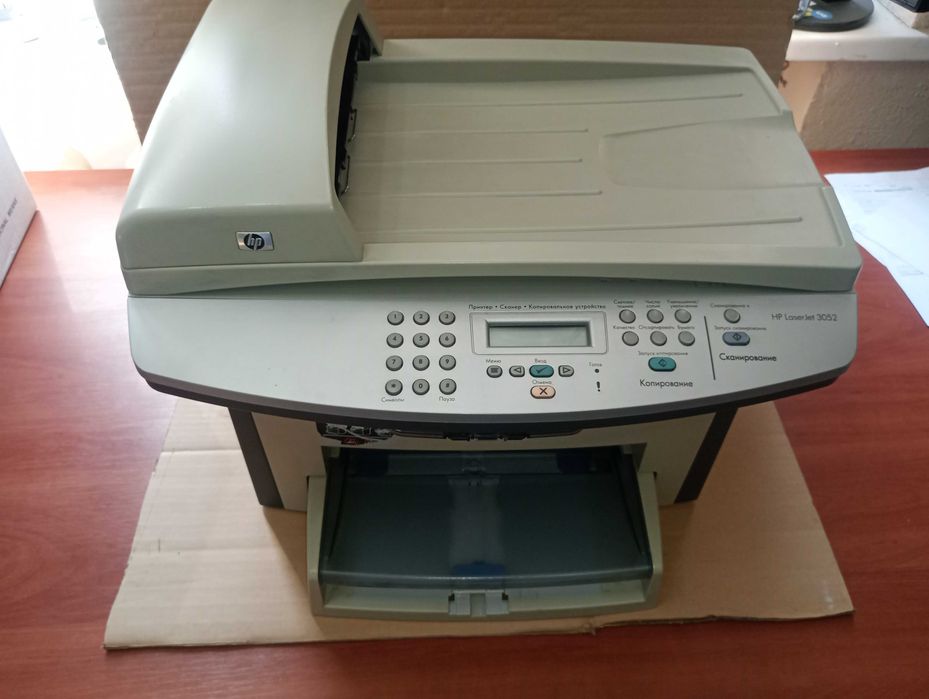HP LaserJet 3052 мережевий лазерний (LAN, Ethernet, сканер)