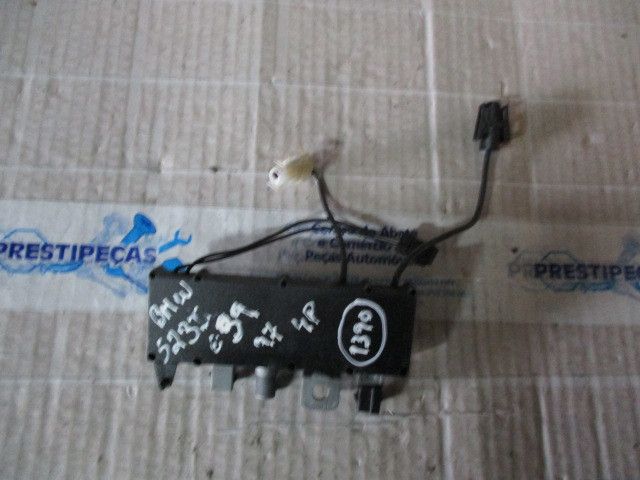 Antena BMW 5 (E39)