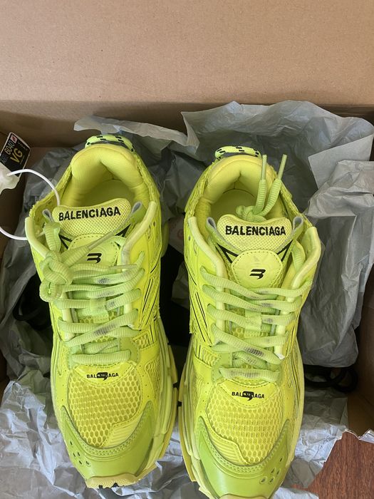 Balenciaga Runner Sneaker Fluo Yellow