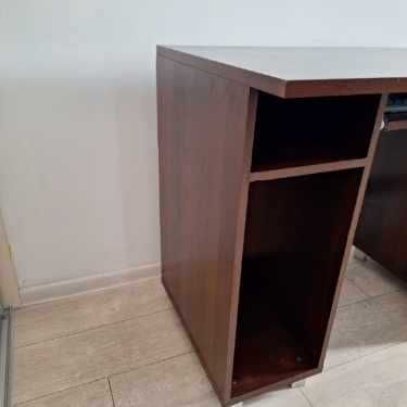 Sprzedam biurko bardzo solidne