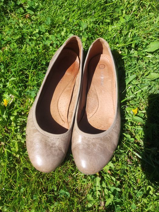 Buty baleriny jasne