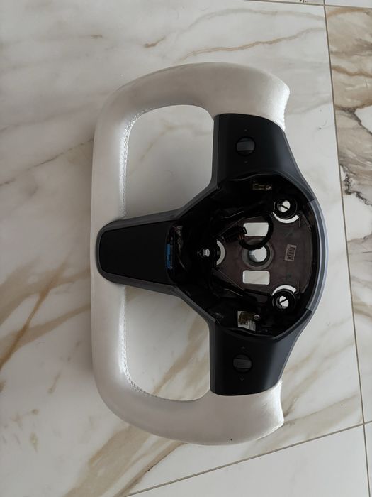 Tesla руль кермо plaid з підігрівом